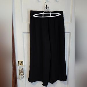 Babaton wide crop culotte pants